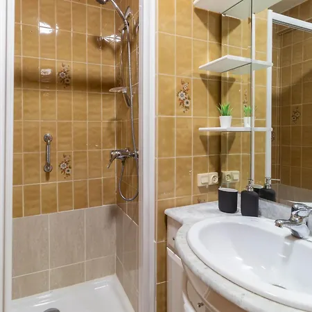 Hermanos Pinzon Апартаменты *